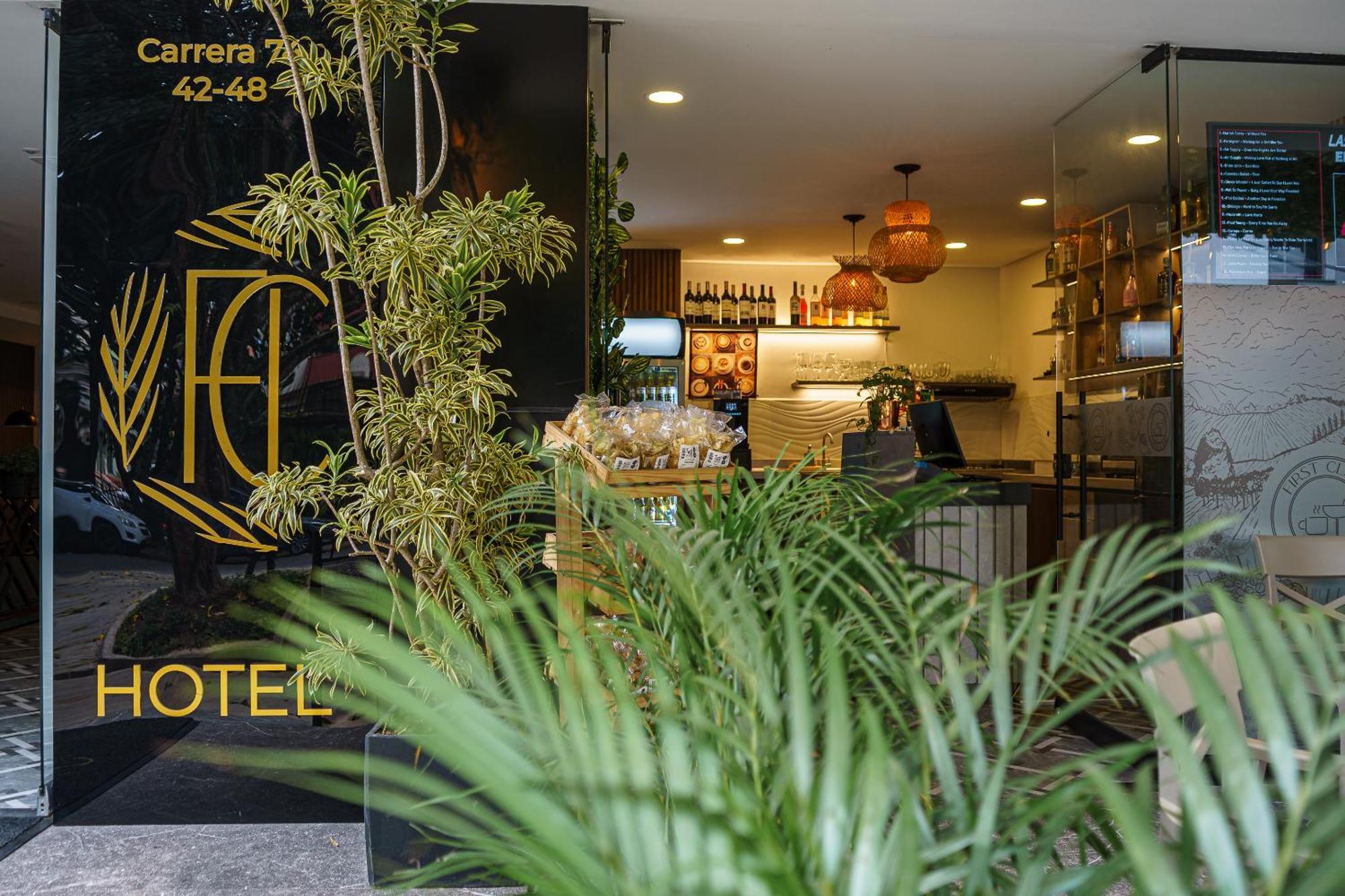 First Class Hotel Medellín Exteriér fotografie